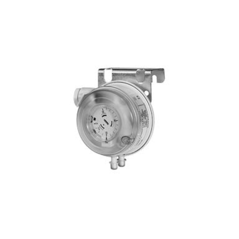 Siemens-QBM81-3-Differential-Pressure-Monitor.jpg